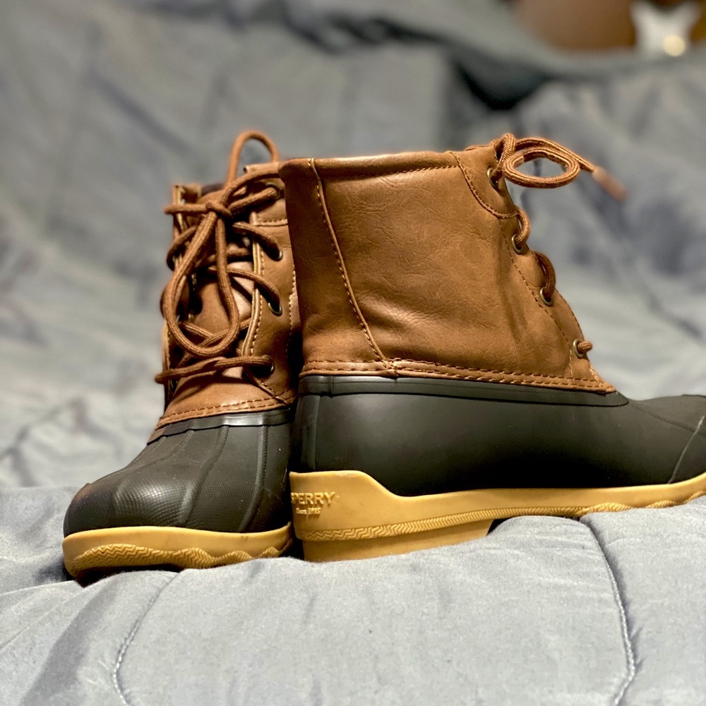 Sperry boots